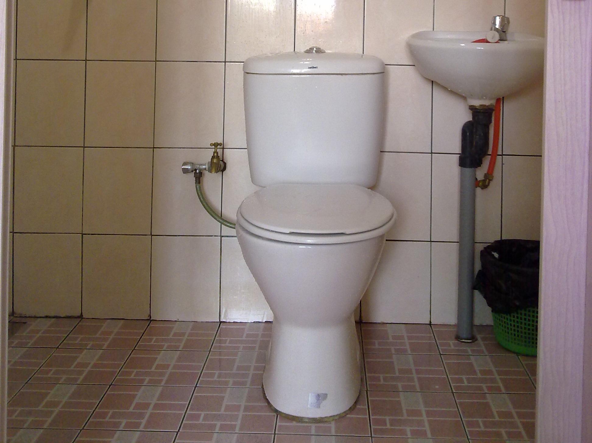 Prime Hotel Limbang Esterno foto