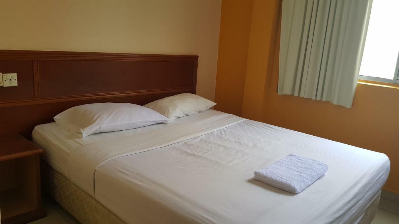 Prime Hotel Limbang Esterno foto