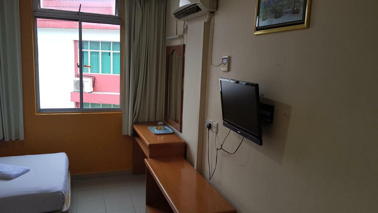 Prime Hotel Limbang Esterno foto